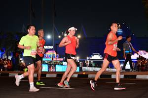 BIB: 
                            <button type="button" onclick="openModal(15070054)" class="btn btn-primary btn-sm float-right btn-popup" data-toggle="modal" data-target=".modal-high-quality">
                        <i class="fas fa-shopping-cart"></i> Add to Cart
                    </button>
                                            <button type="button" onclick="isThisMe(15070054, true)" class="btn btn-success btn-sm float-right btn-popup btn-isme hidden" data-toggle="tooltip" data-placement="bottom" title="นี่คือรูปของคุณใช่ไหม คลิกที่นี่เพื่อเอาเข้าอัลบั้ม">
                        <i class="fas fa-plus"></i> Add to album
                    </button>
                    <button type="button" onclick="isThisMe(15070054, false)" class="btn btn-warning btn-sm float-right btn-popup btn-isnotme hidden">
                        <i class="fas fa-ban"></i> Remove from album
                    </button>